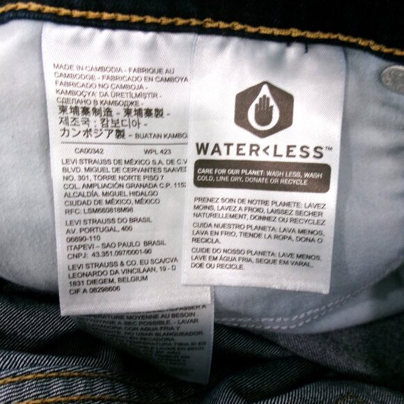Like New Levi's 314 Shaping Straight Leg Jeans 29 x 28.5 Dark Blue Wash - Picture 11 of 14